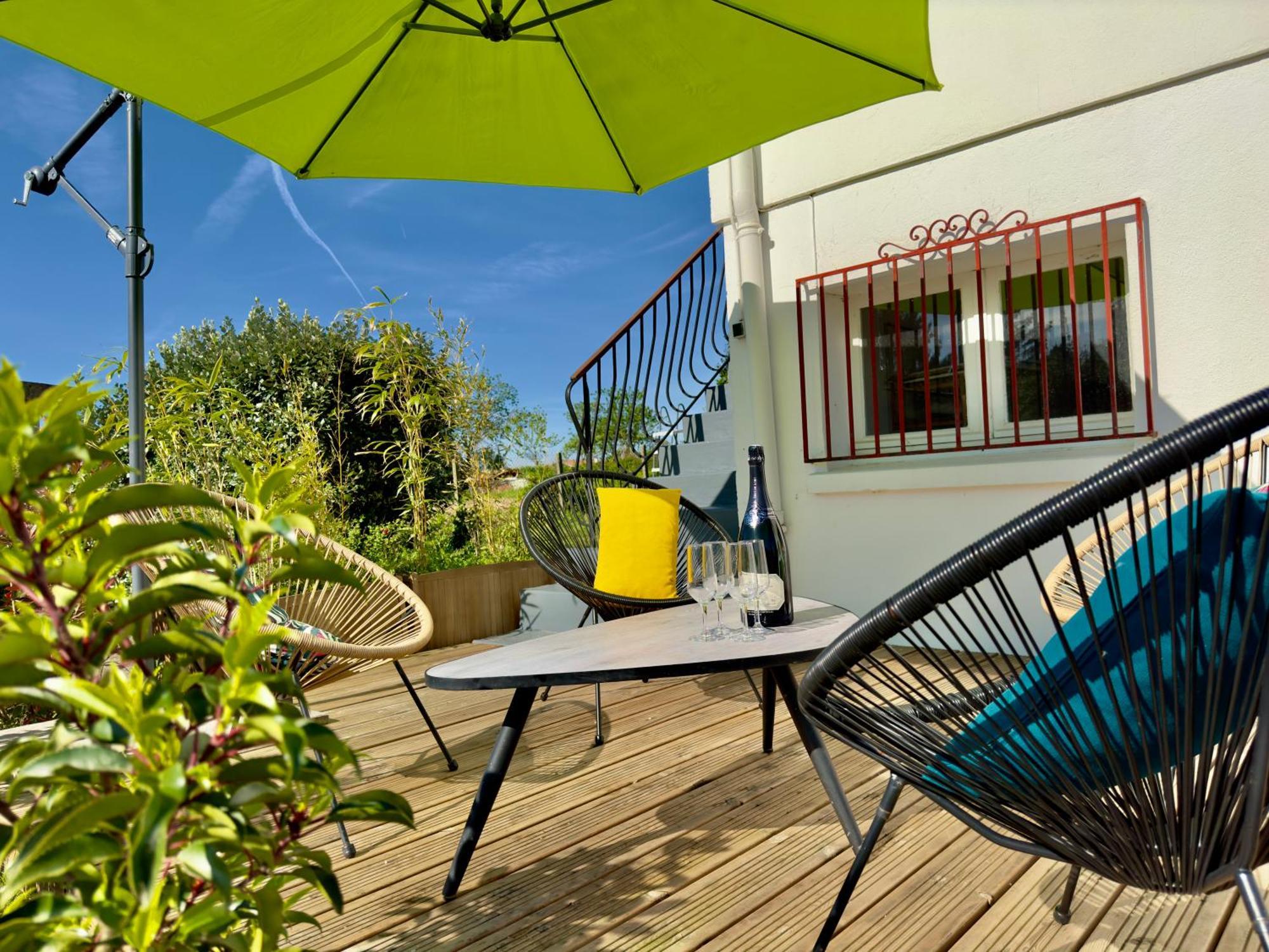 Maison Des Chenes 64 - Independant Apartment With Terrasse บูโก ภายนอก รูปภาพ